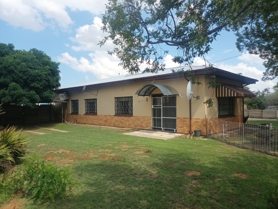 3 Bedroom Property for Sale in Hennenman Free State